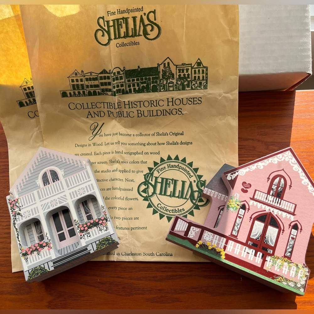 Sheila's Collectible Houses - Martha's Vineyard